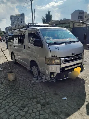Toyota HiAce 2007 Silver