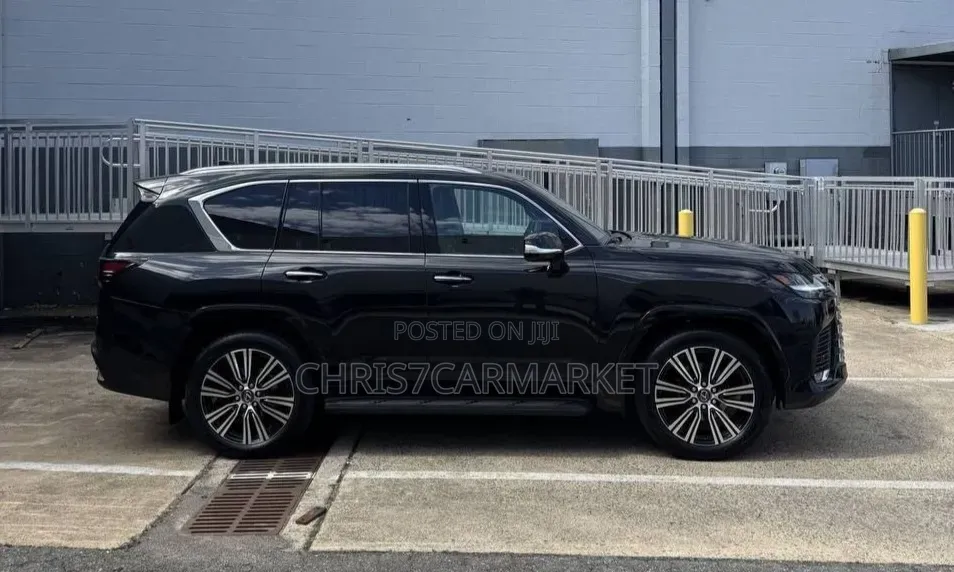 New Lexus LX 700h 2025 Black