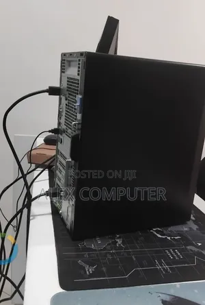 New Desktop Computer Dell Optiplex 7090 8GB Intel Core i7 HDD 1T