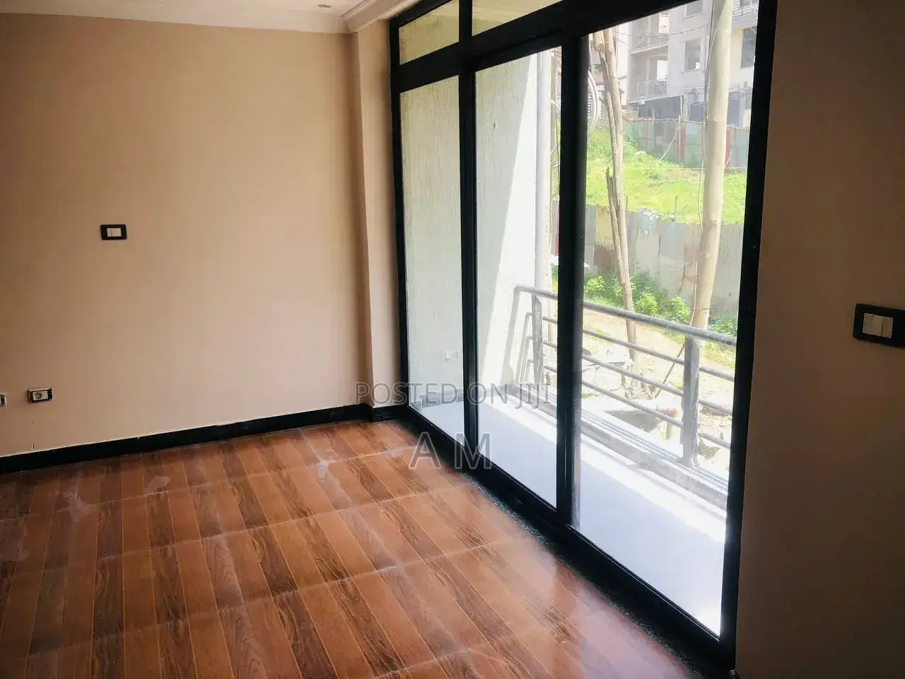 6bdrm House in Nifas Silk-Lafto for sale