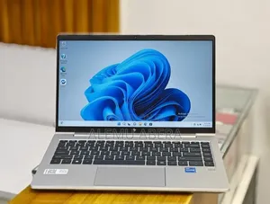 New Laptop HP EliteBook 640 G10 16GB Intel Core i7 SSD 1T