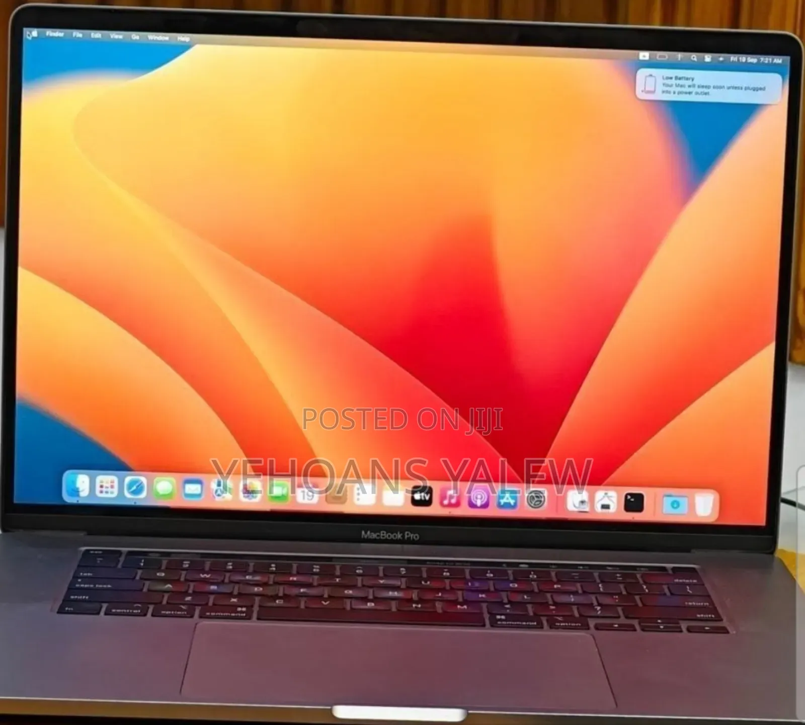 New Laptop Apple MacBook Pro 2019 16GB Intel Core i7 SSD 512GB