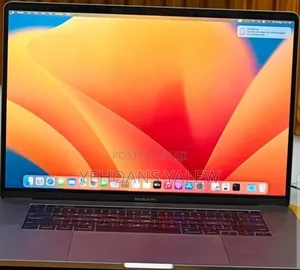 New Laptop Apple MacBook Pro 2019 16GB Intel Core i7 SSD 512GB
