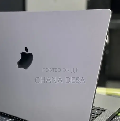 New Apple MacBook Pro 2023 M3 Pro 14-inch 8GB Apple M3 Pro SSD 512GB
