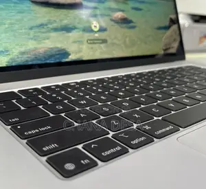 New Laptop Apple MacBook Air 2025 M4 15-inch 24GB Apple M4 SSD 512GB
