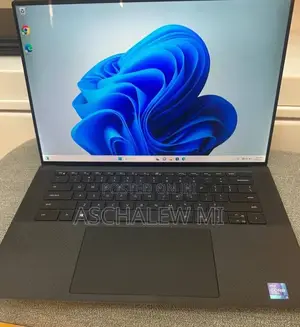 New Laptop Dell Precision 5560 16GB Intel Core i7 SSD 512GB
