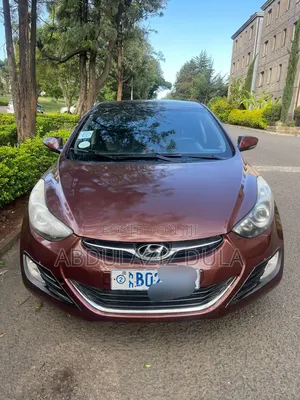 Hyundai Avante 2013 Red
