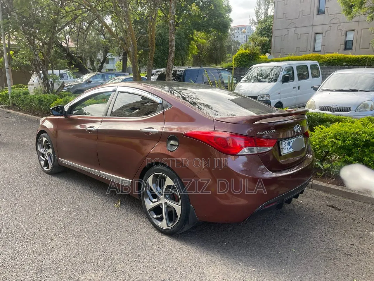 Hyundai Avante 2013 Red