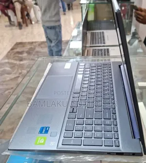 New Laptop HP EliteBook 845 G7 16GB AMD Ryzen 5 SSD 512GB