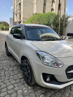 Suzuki Swift Sport 2022 White