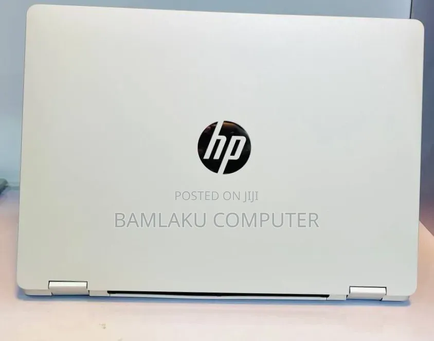 New Laptop HP OmniBook 5 Flip 16GB Intel Core 7 SSD 512GB