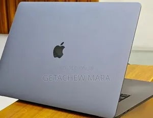 New Laptop Apple MacBook Pro 2019 16GB Intel Core i7 SSD 512GB