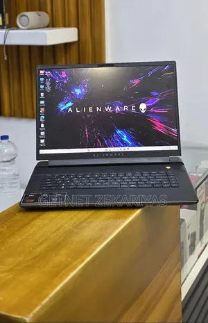 New Laptop Alienware X16 16GB Intel Core i9 SSD 1T