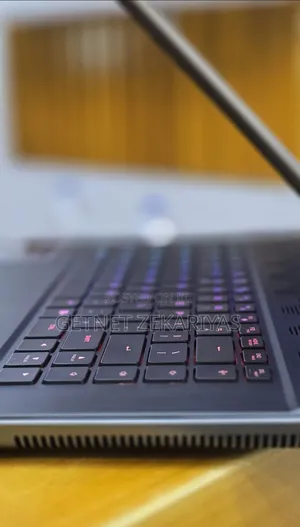 New Laptop Alienware X16 16GB Intel Core i9 SSD 1T
