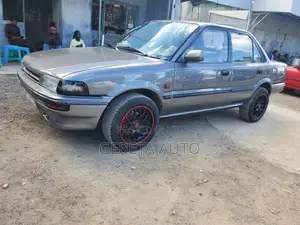 Toyota Corolla 1992
