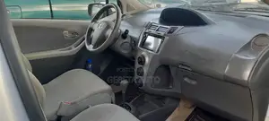 Toyota Yaris 2009