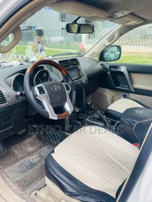 Toyota Land Cruiser Prado 2012 White