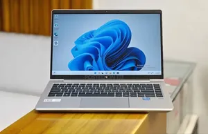 New Laptop HP EliteBook 640 G10 16GB Intel Core i7 SSD 1T