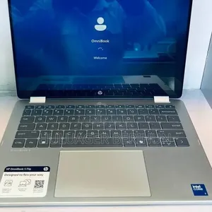 New Laptop HP OmniBook 5 Flip 16GB Intel Core i7 SSD 512GB