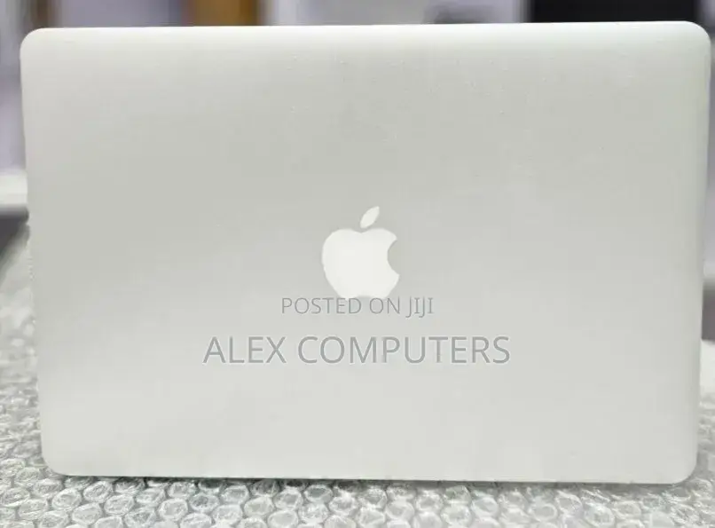 New Laptop Apple MacBook Air 2014 8GB Intel Core i7 SSD 512GB