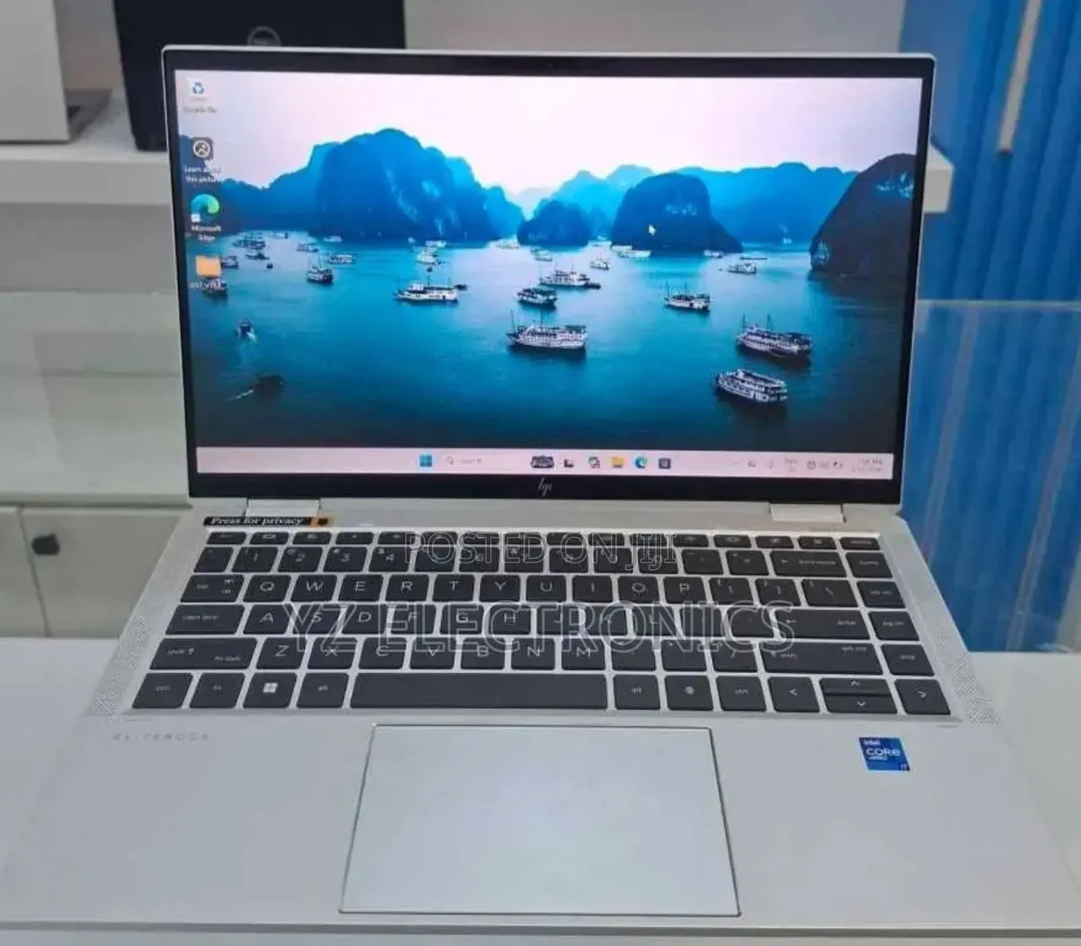 New Laptop HP Elite x360 830 G10 16GB Intel Core i5 SSD 512GB