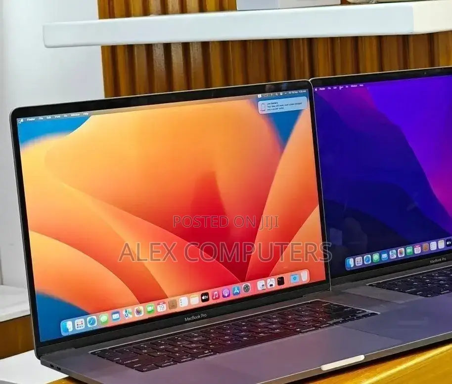 New Laptop Apple MacBook Pro 2019 16GB Intel Core i7 SSD 512GB