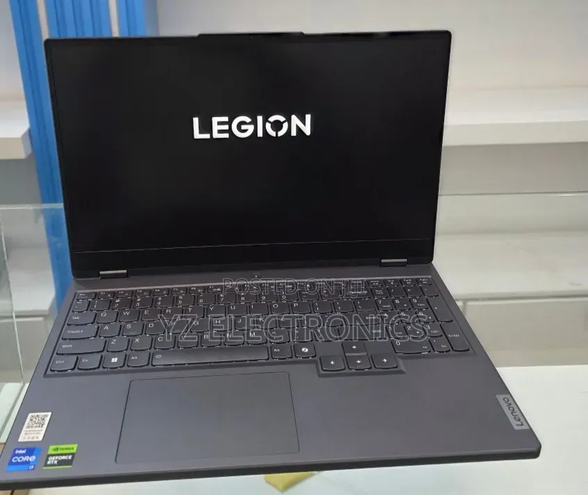 New Laptop Lenovo Legion 5 24GB Intel Core i7 SSD 1T