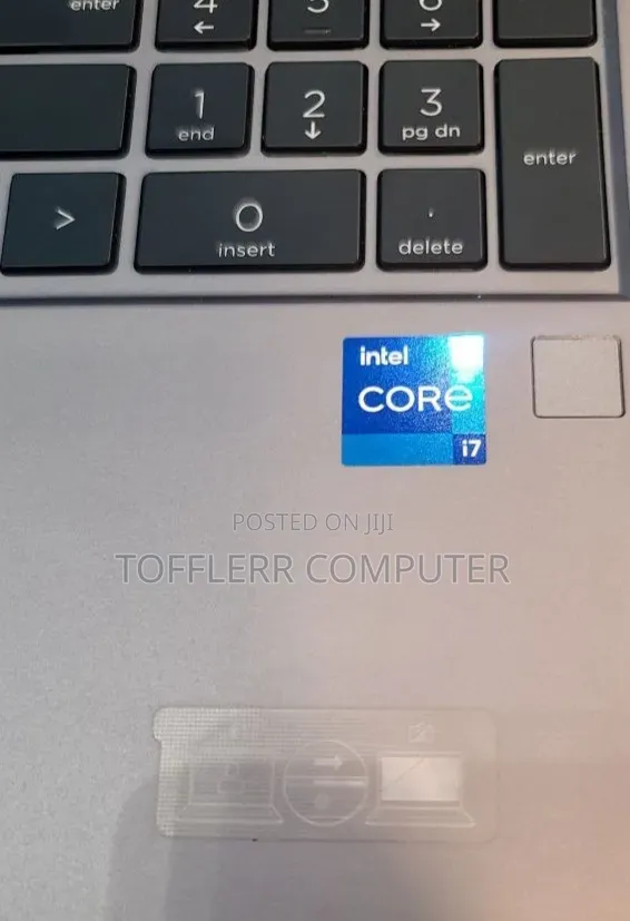 New Laptop HP ZBook Studio G8 16GB Intel Core i7 SSD 512GB