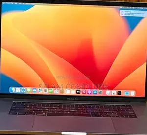 New Laptop Apple MacBook Pro M1 16GB Intel Core i7 SSD 512GB