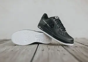 Nike Air Force 1 '07
