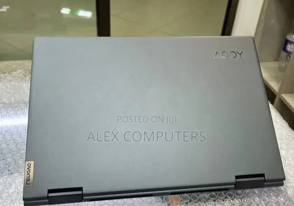 New Laptop Lenovo Yoga 7 15ITL5 16GB AMD Ryzen 7 SSD 512GB