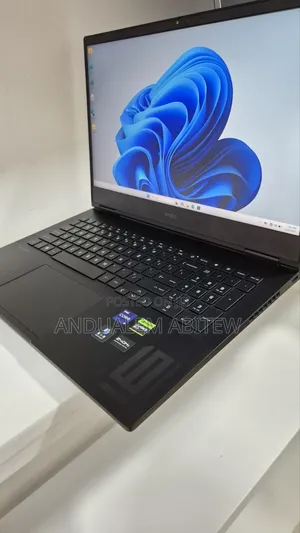 New Laptop HP Omen 16 16GB Intel Core i9 SSD 1T