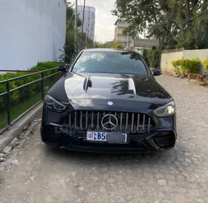 Mercedes-Benz C180 2018 Black