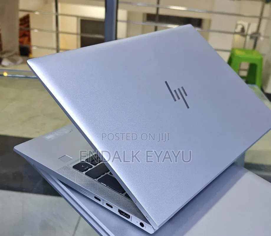 New Laptop HP EliteBook 845 G7 16GB AMD Ryzen 5 SSD 512GB