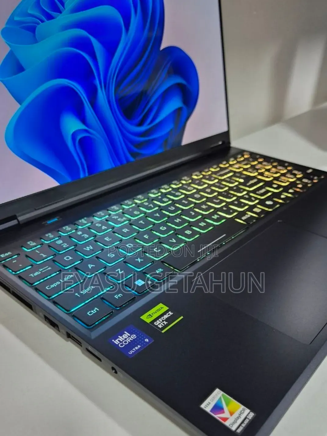 New Laptop Acer Predator Helios Neo 16 16GB Intel Core Ultra 9 SSD 1T