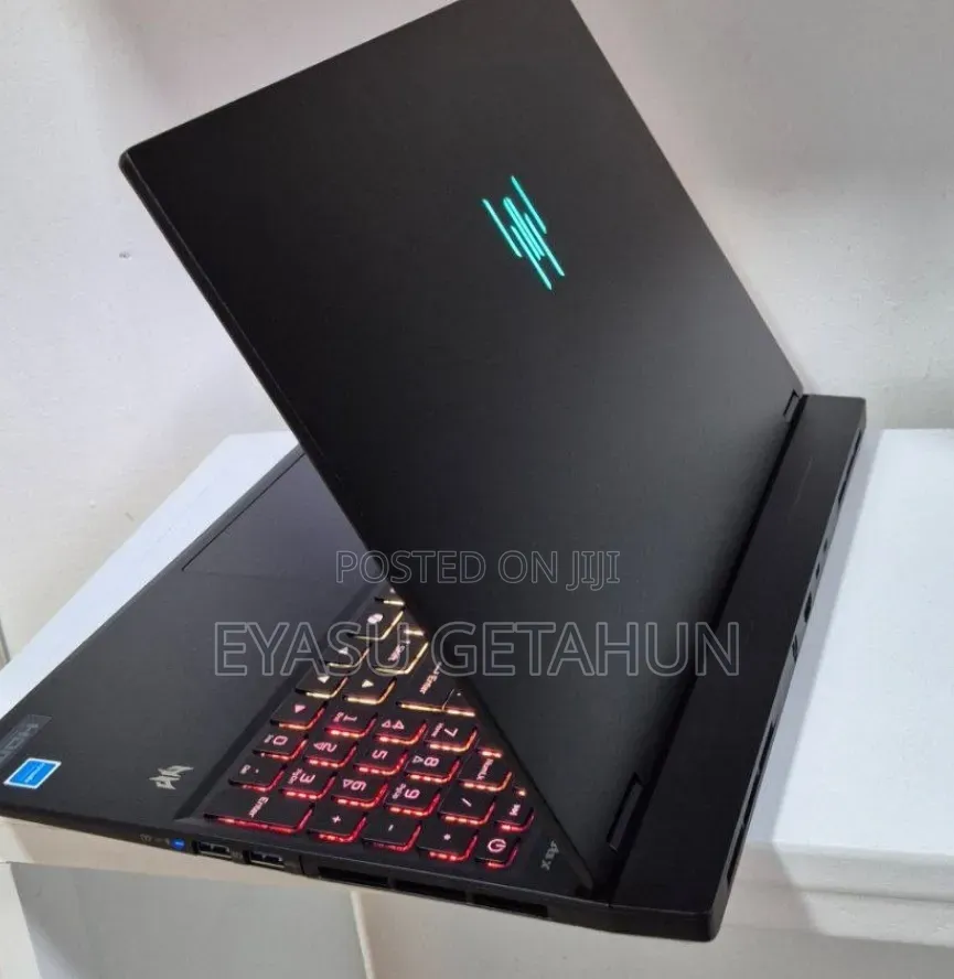 New Laptop Acer Predator Helios Neo 16 16GB Intel Core Ultra 9 SSD 1T