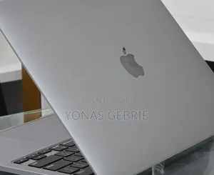 New Laptop Apple MacBook 8GB Apple M1 SSD 512GB