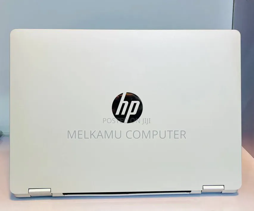 New Laptop HP OmniBook 5 Flip 16GB Intel Core 7 SSD 512GB
