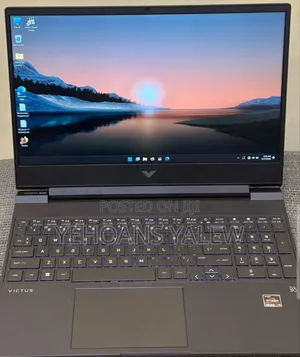 New Laptop HP Victus 15 8GB AMD Ryzen 5 SSD 512GB