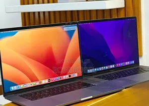 New Laptop Apple MacBook Pro 2019 16GB Intel Core i7 SSD 512GB