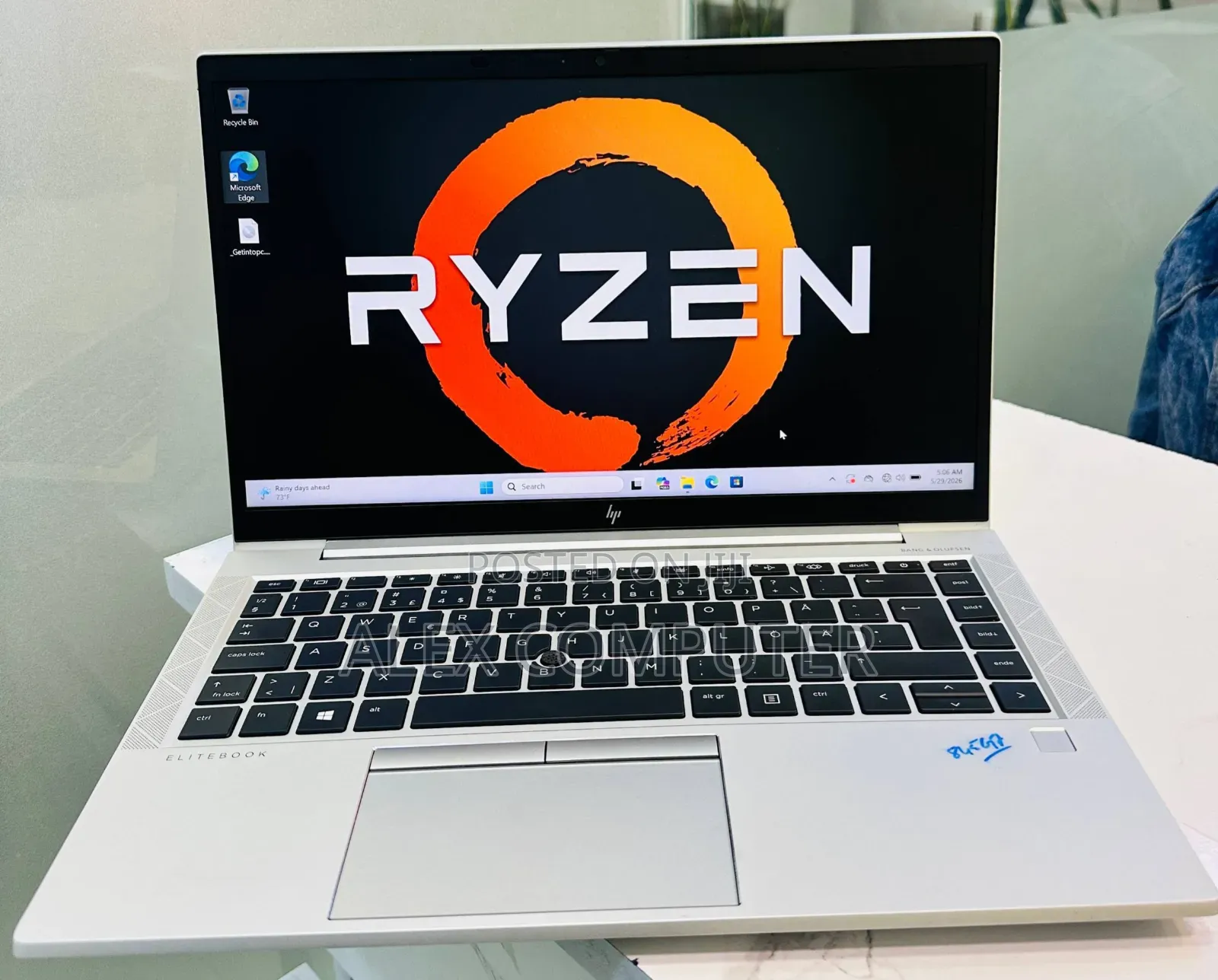 New Laptop HP EliteBook 845 G7 16GB AMD Ryzen 7 SSD 512GB