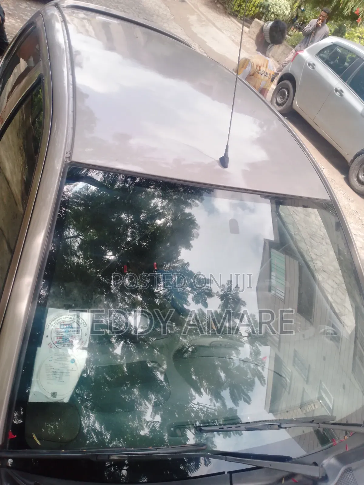 Toyota Vitz 2002 Beige