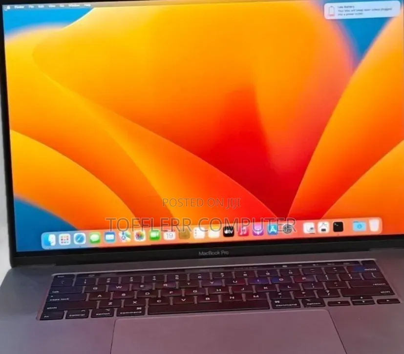 New Laptop Apple MacBook Pro M1 16GB Intel Core i7 SSD 512GB