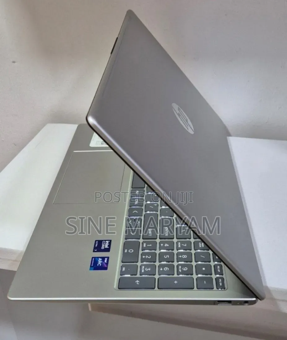 New Laptop HP Stream Notebook 16GB Intel Core Ultra 7 SSD 1T