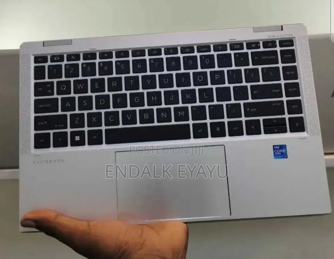 New Laptop HP 8GB Intel Core i5 SSD 512GB
