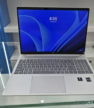 New Laptop HP Pavilion 14 16GB Intel Core i7 SSD 1T