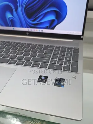 New Laptop HP Pavilion 14 16GB Intel Core i7 SSD 1T