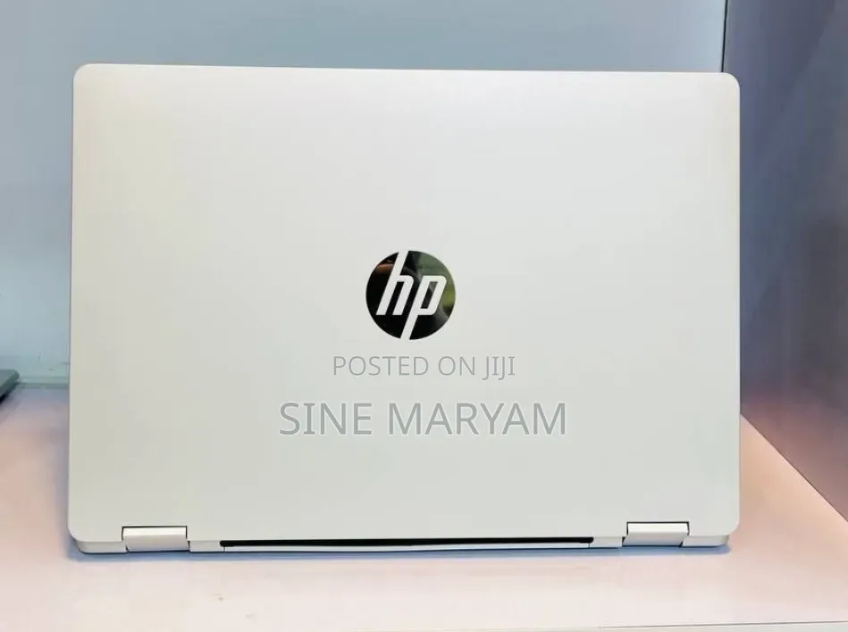 New Laptop HP OmniBook 5 Flip 16GB Intel Core i7 SSD 1T
