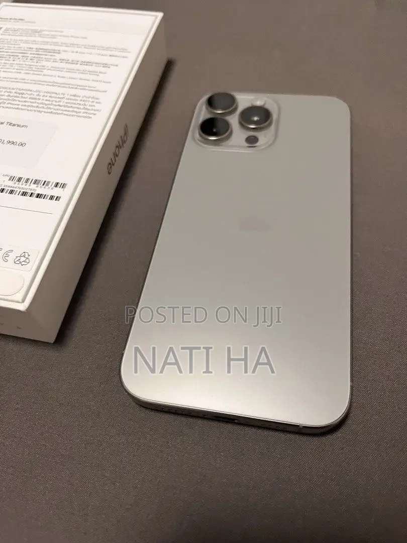 New Apple iPhone 16 Pro Max 512 GB Silver
