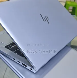 New Laptop HP 16GB AMD Ryzen 5 SSD 512GB